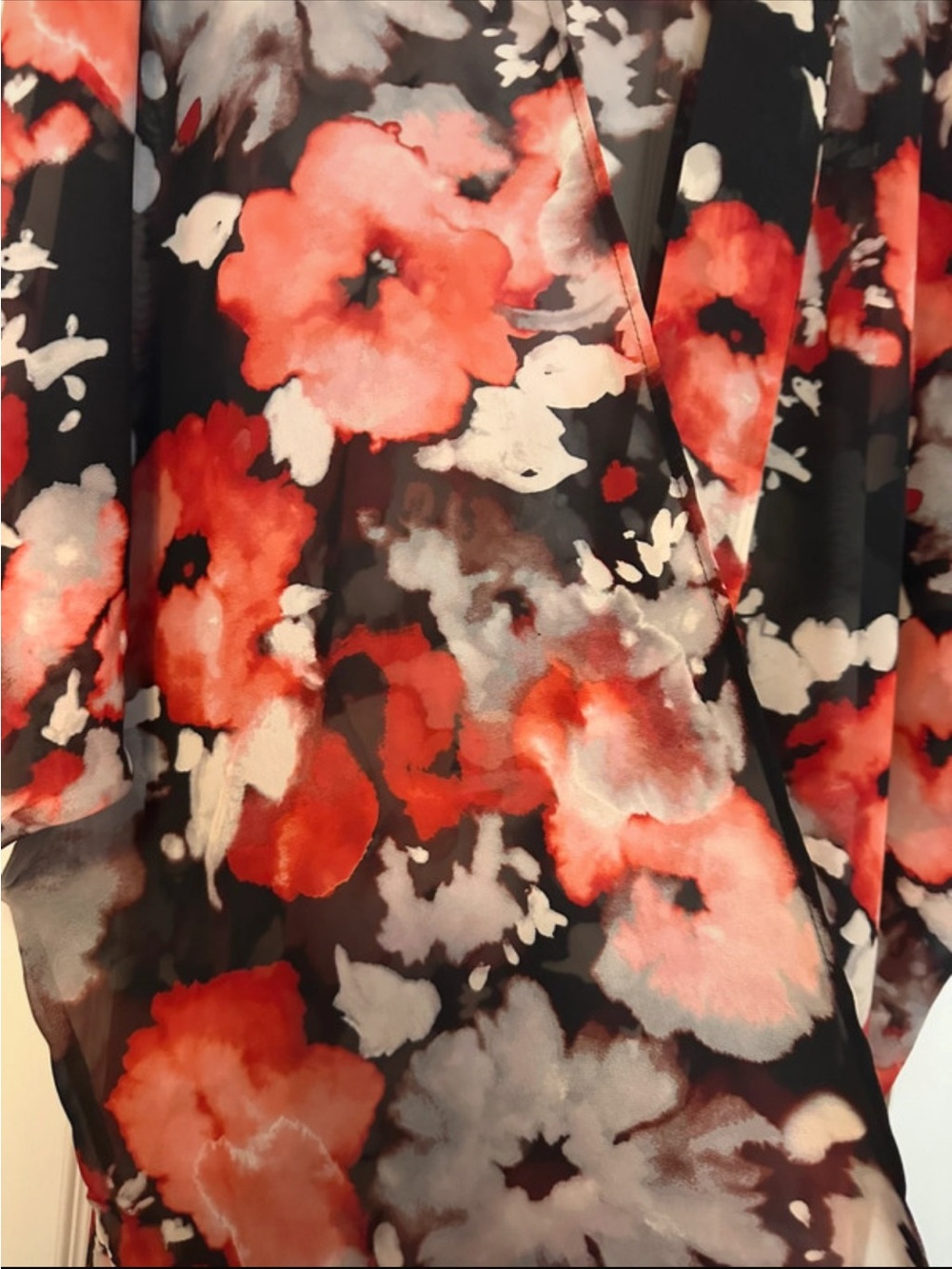 Lularoe Daphne Kimono - Picture 2 of 6